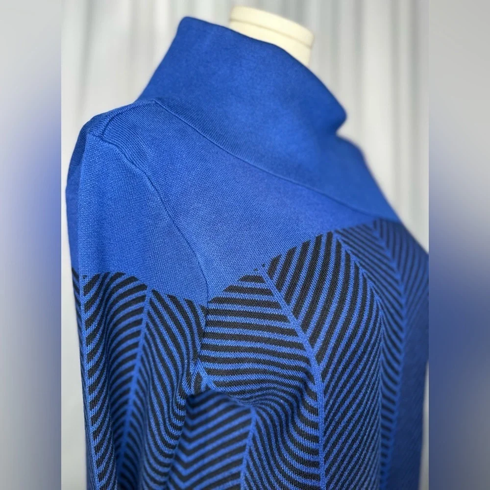 Investments beautiful knit